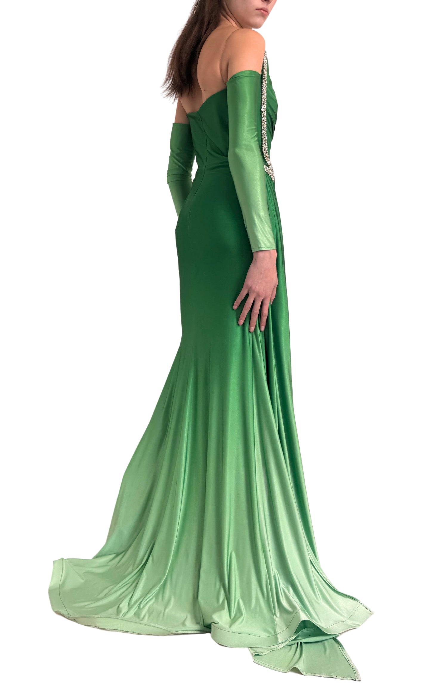 Robe ombrée verte ornée de strass